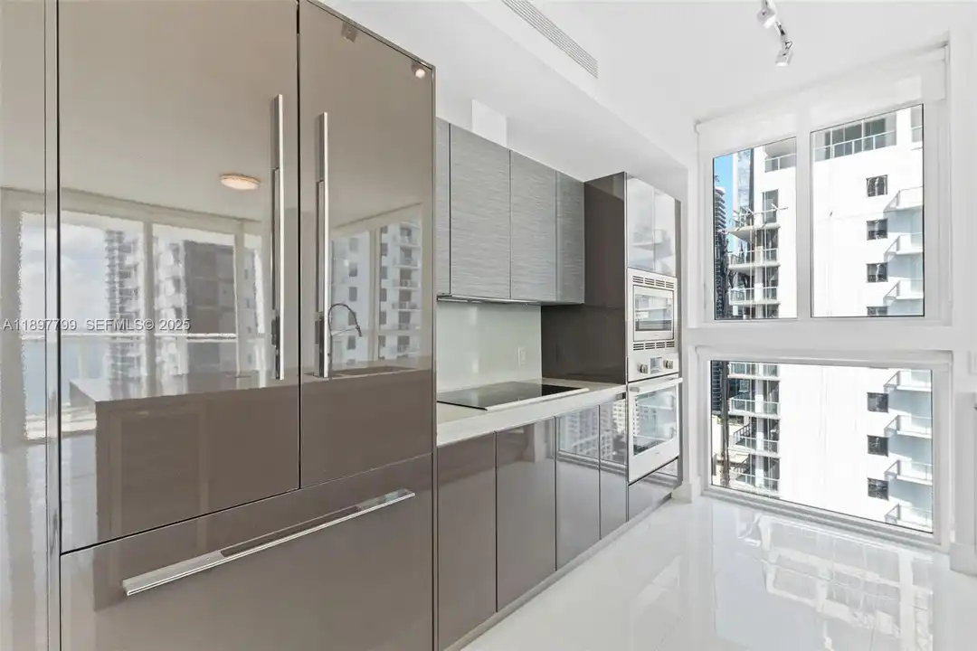 1080 Brickell Ave unit 3006 - View 5