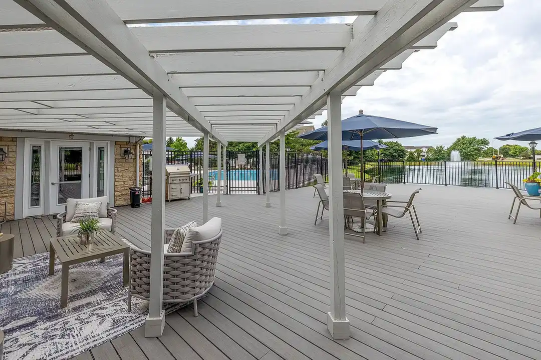 Bennington Pond Apartments – photo 1 of 24