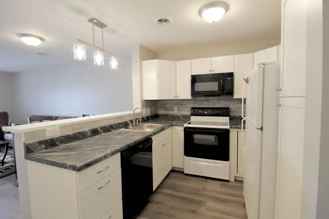 Apartment in Harrisonburg - View 4