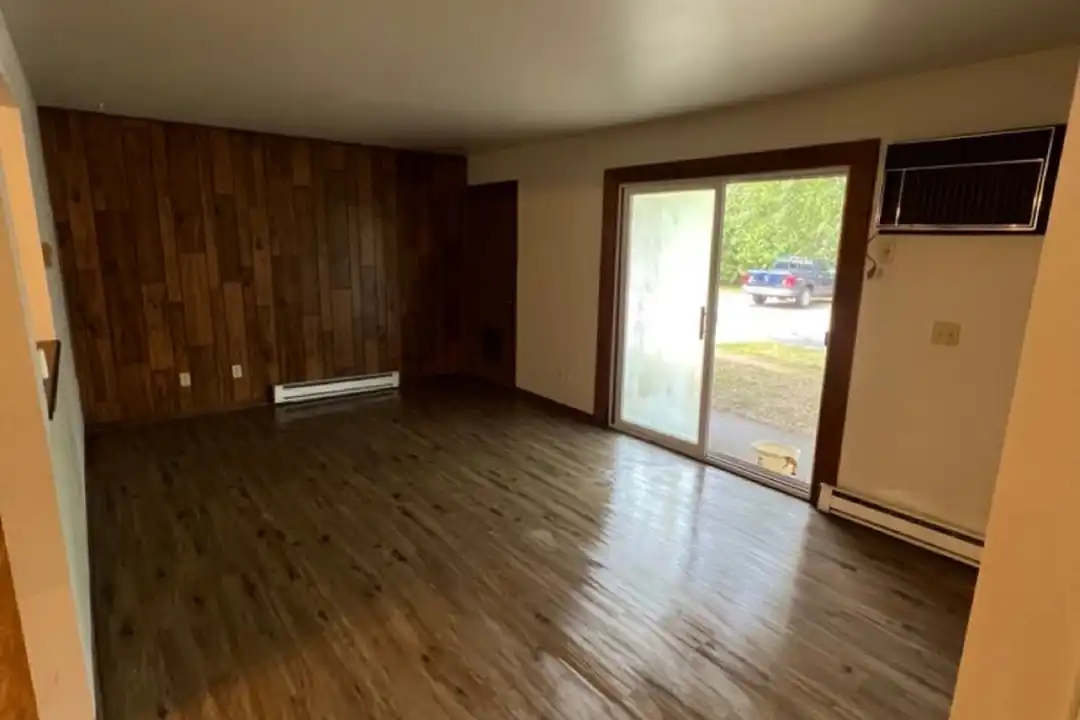 2802 Jelinek Ave unit #5 - More