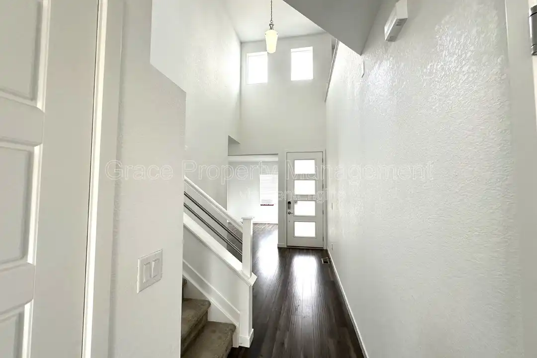 17508 E 111th Pl - View 4