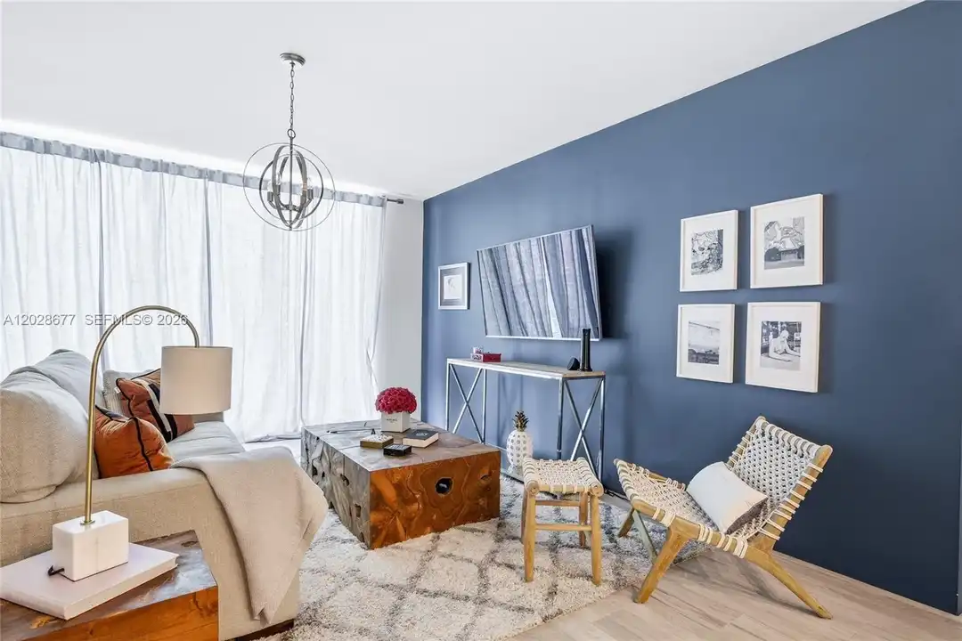 31 SE 5th St #2410 - View 4