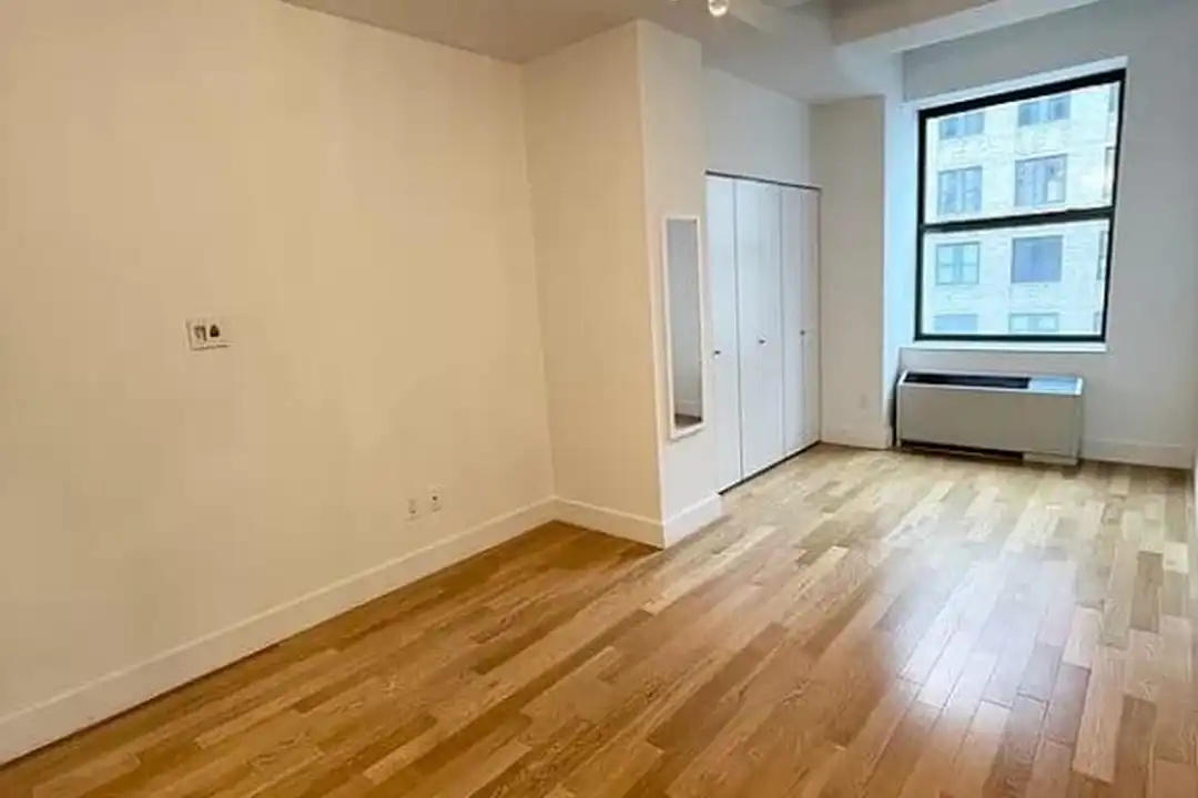 99 John St unit 2208 – pohled 6