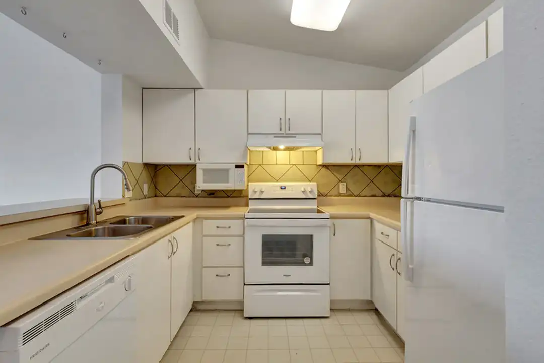 8297 Key Royal Ln unit 334 - View 3
