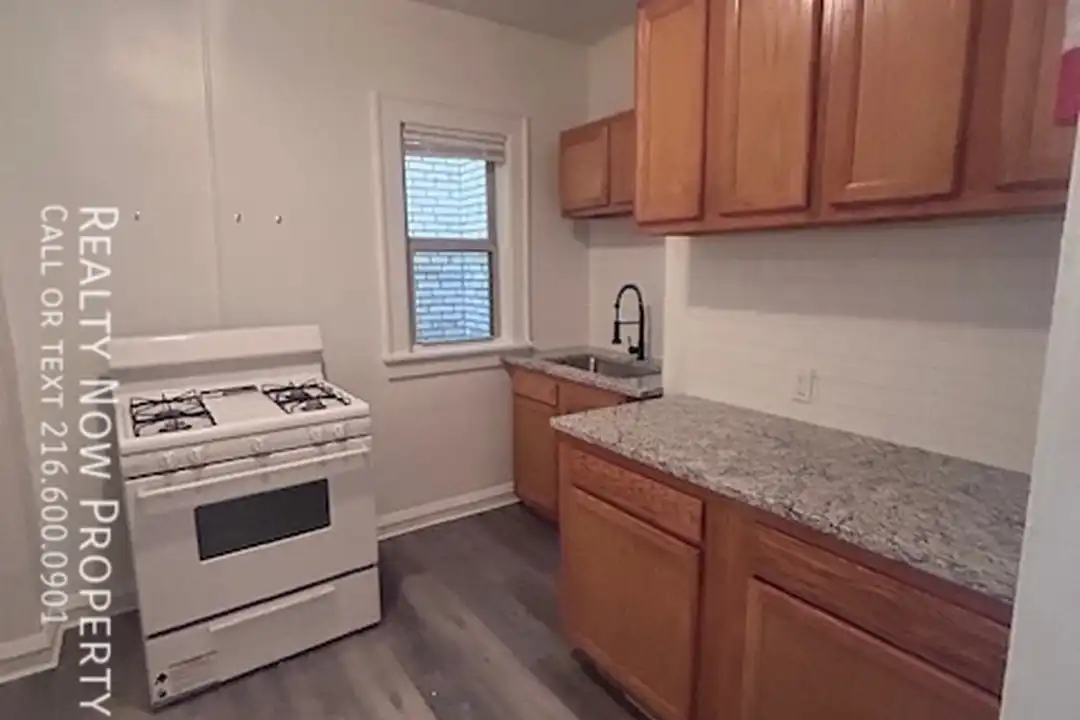 2972 S Moreland Blvd unit 20 – pohled 5