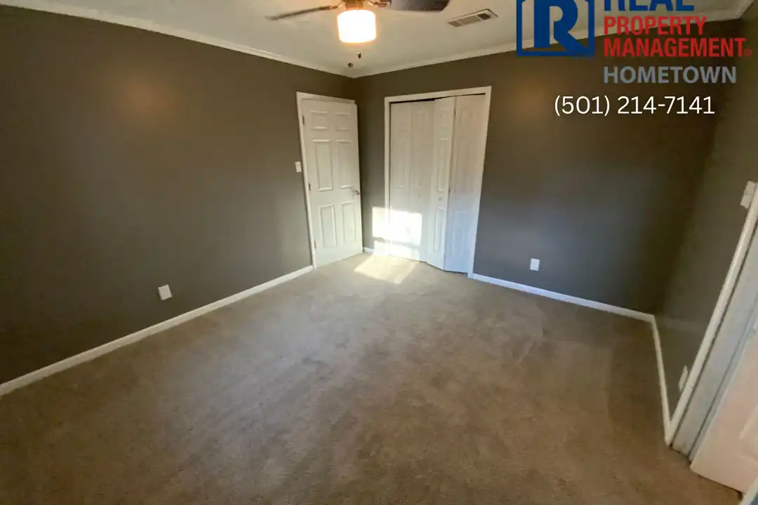 4100 Driskill Dr - View 2