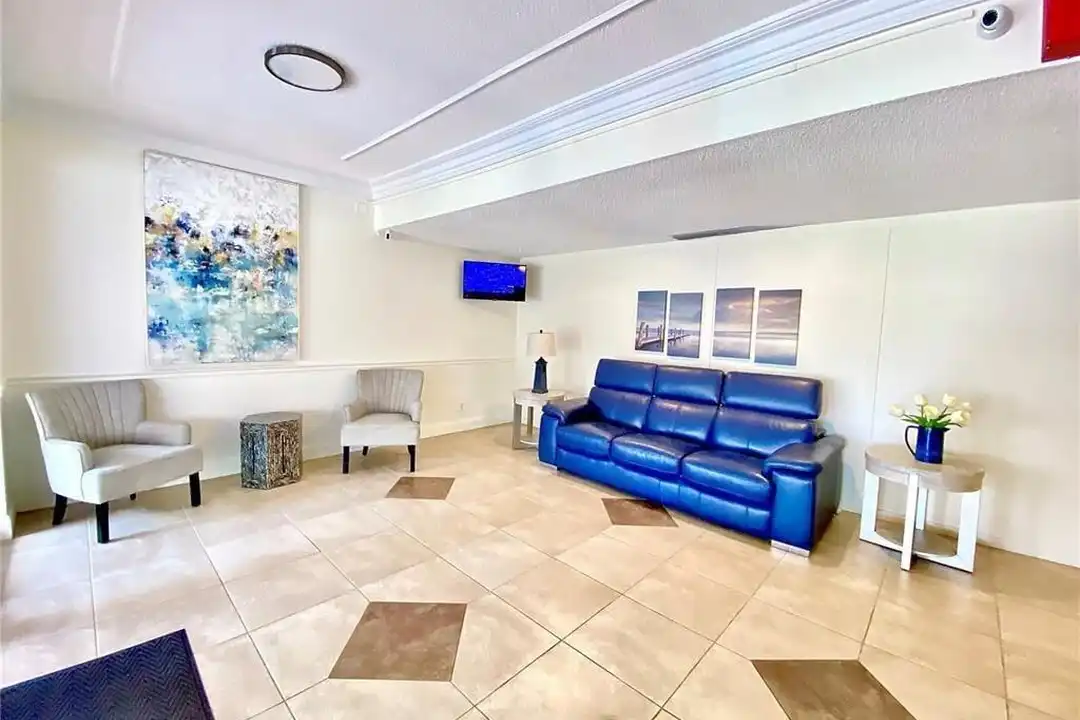 4750 NW 22nd Ct unit 502 - View 4