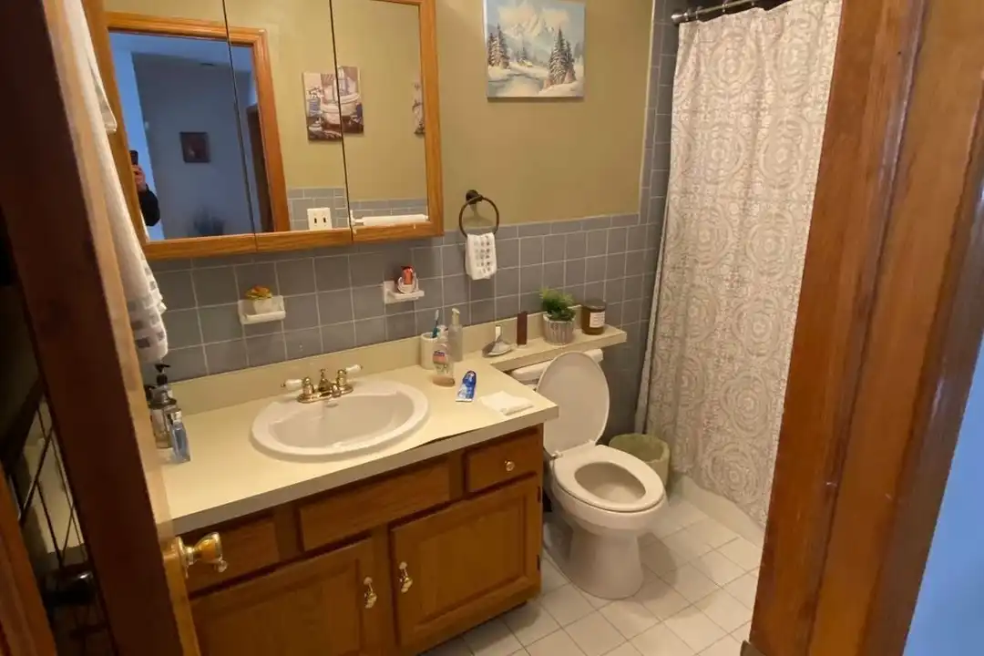 516 Avenue A unit 2 - View 4