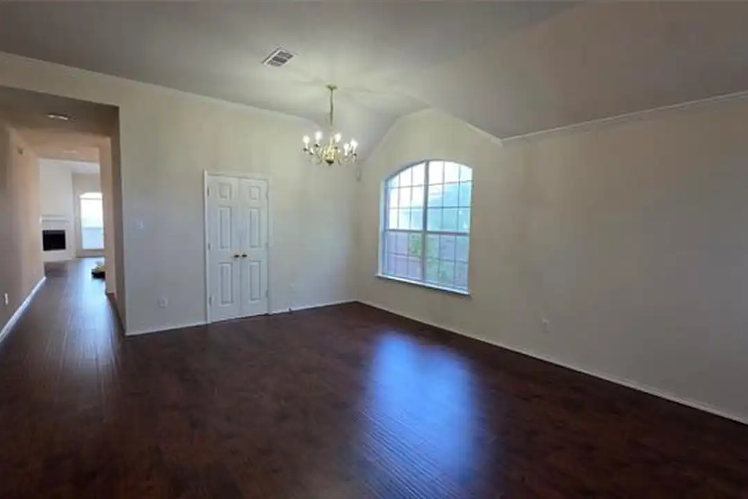 417 Preston Oaks Dr - More