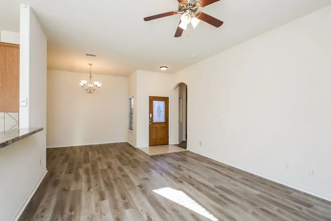 4913 Caraway Dr - View 5