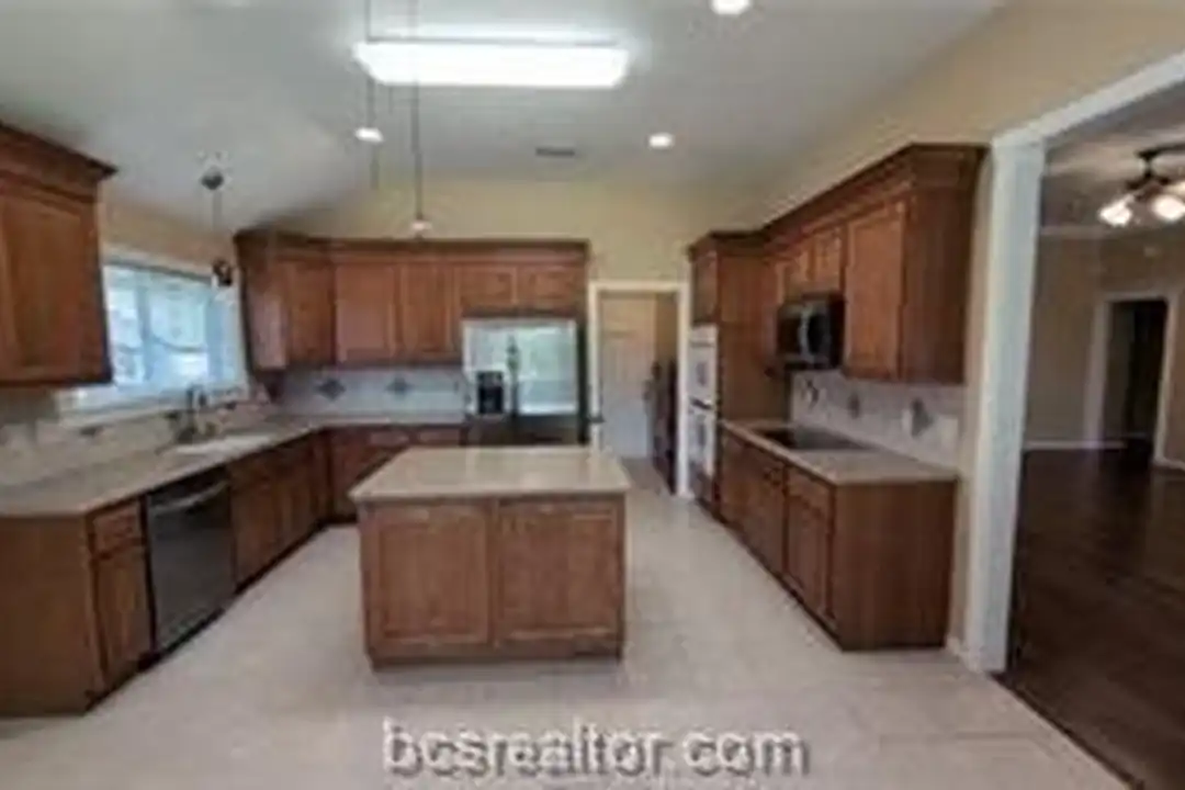 307 Stoney Hills Ct - View 5