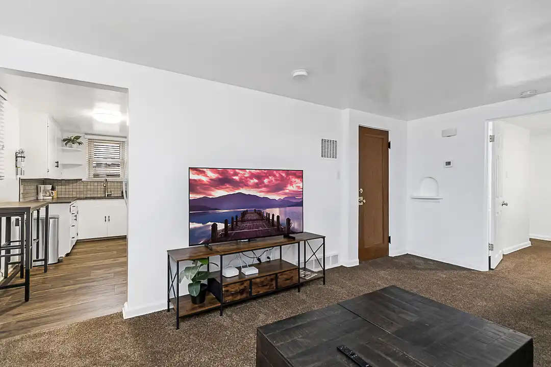 Apartment in Cheyenne - View 2