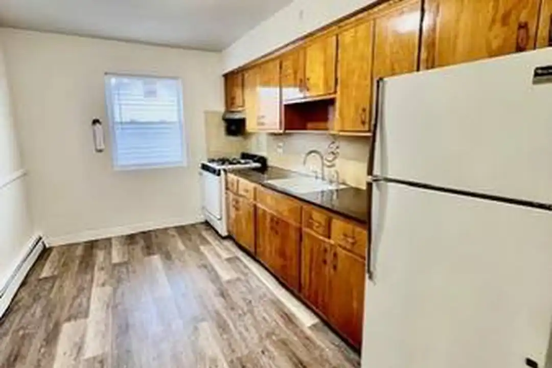 173 Sherman Ave unit 22 - View 6