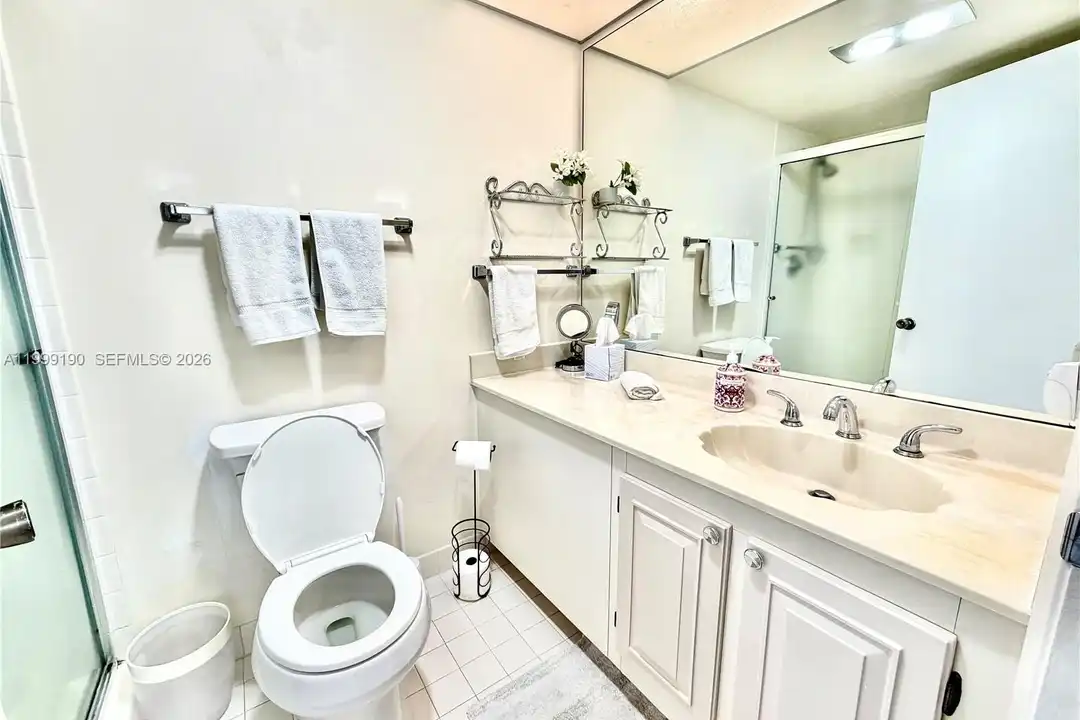 2707 Nassau Bend #H2 - More