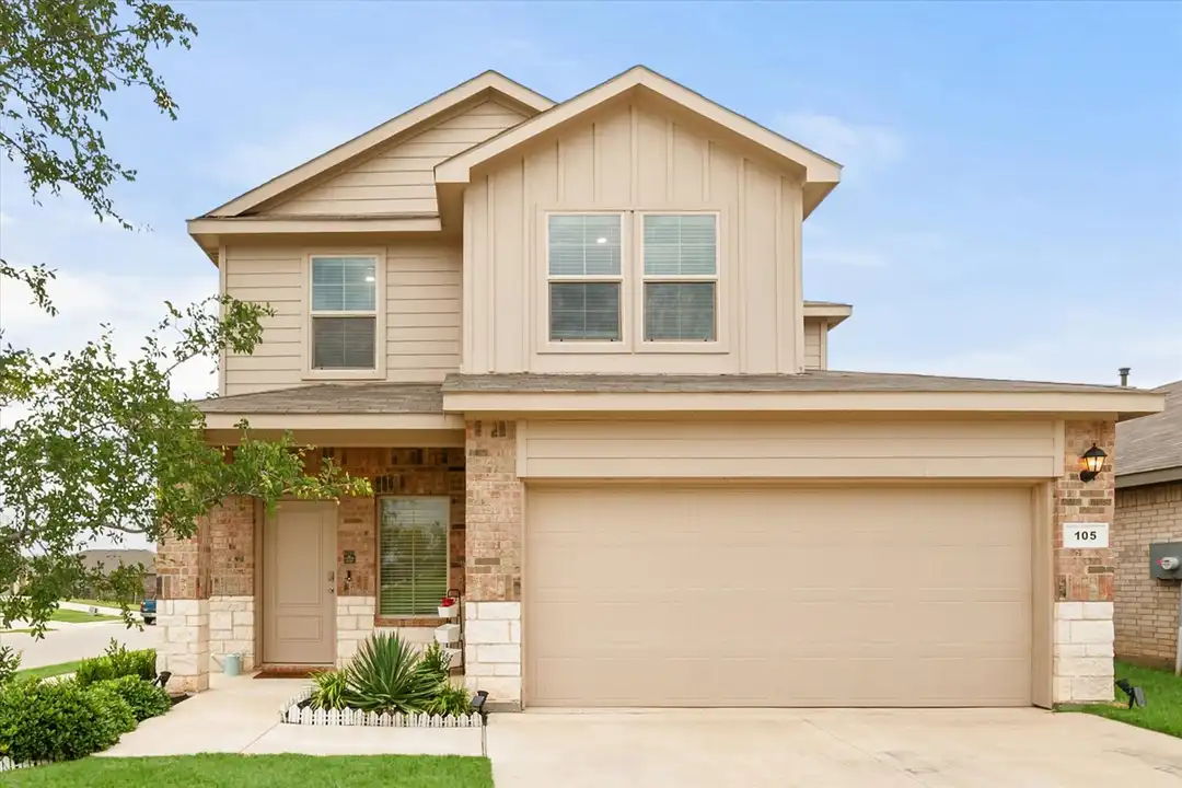 105 Greengate Dr - View 2