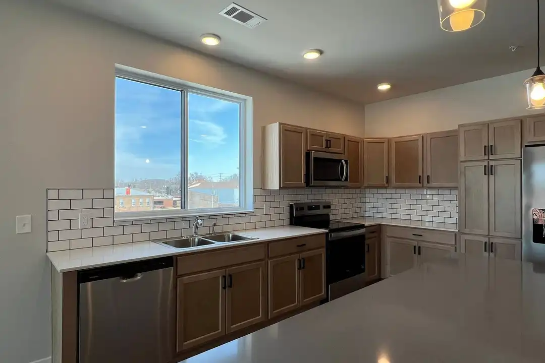 305 W Wolf River Ave unit WR 305-205 – photo 1