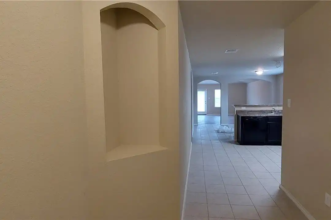 1556 Birmingham Dr - View 2