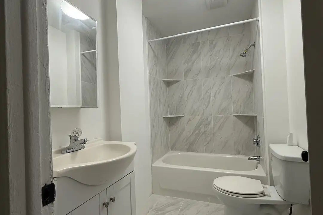 51 Gilbert St #1ST - View 6