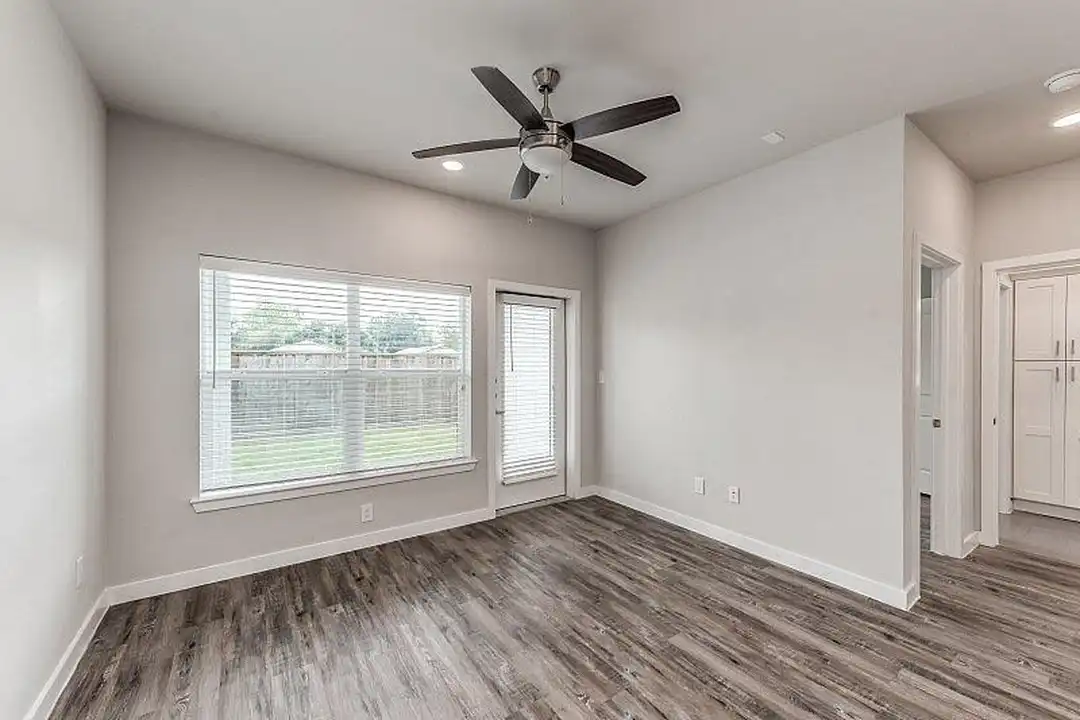 23010 Franz Rd - View 6