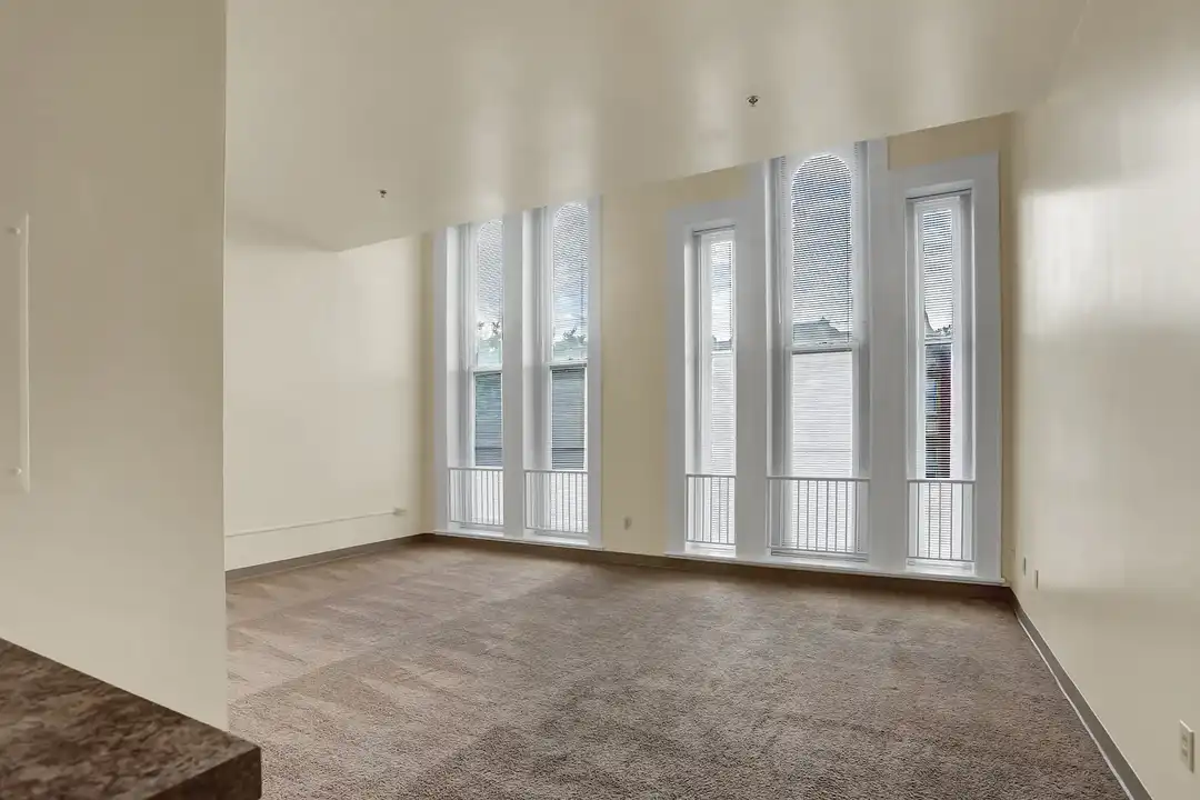 The Weightman Apartments – photo 1 of 14