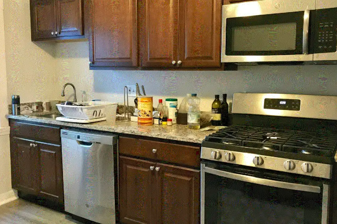 71 Linden St – pohled 5