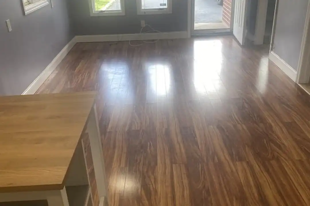 1 Lakeville Ln unit 1 – photo 1 of 6