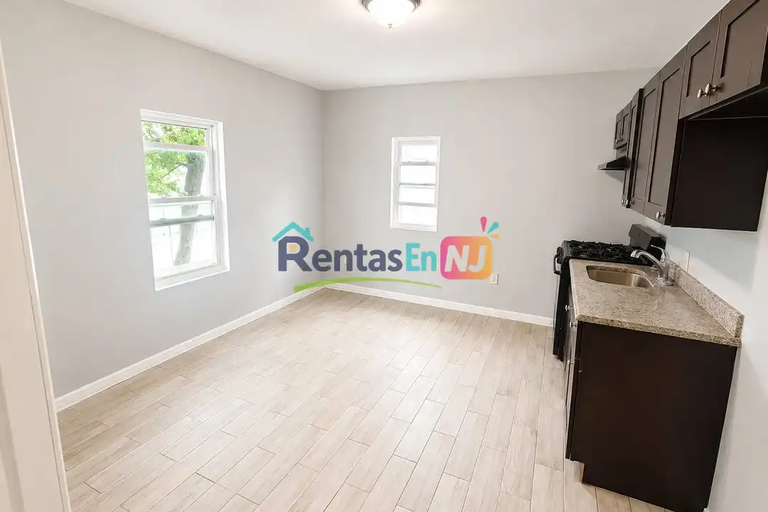 406 Park Ave unit 4C – photo 1
