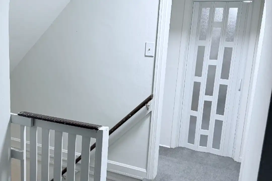 334 Maple Way unit B – photo 1 of 7