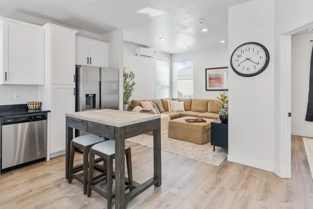 11393 S Watercourse Rd - View 6
