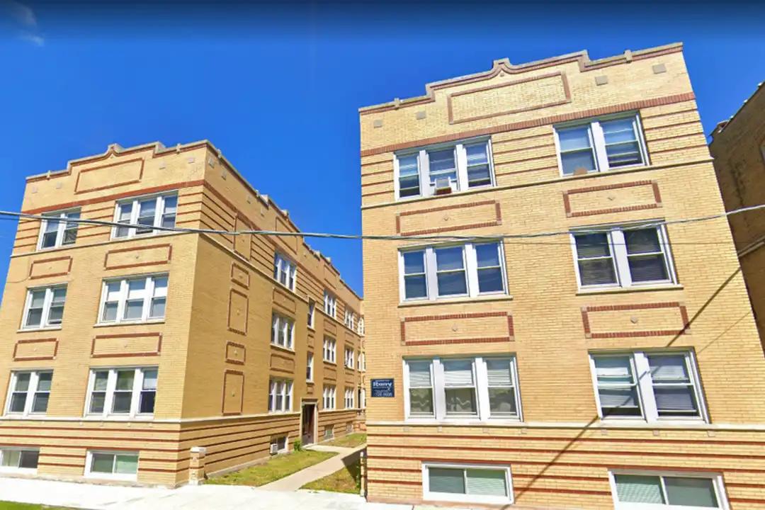 4409 N Kenneth Ave - View 6