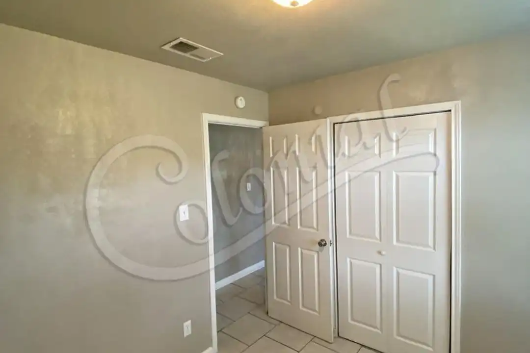 130 E Ruby Rd - View 6