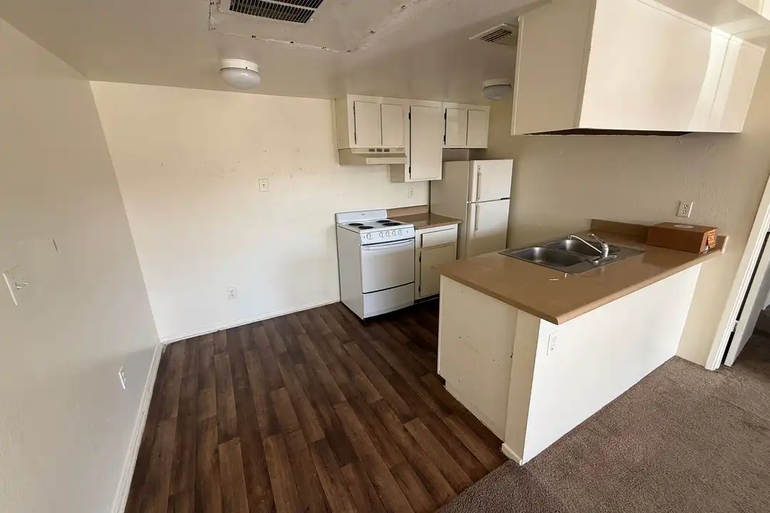 500 S Coronado Dr unit 115 - View 4