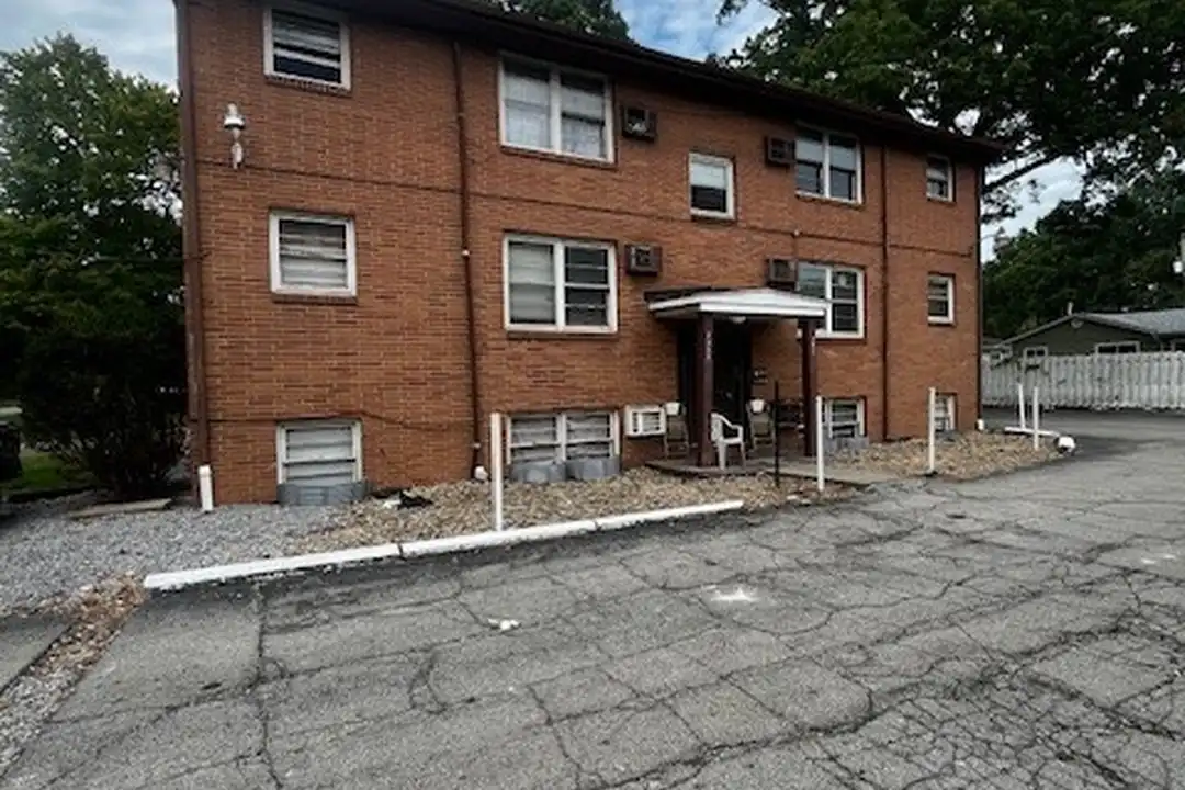 3055 Hadley Ave unit 2 – photo 1