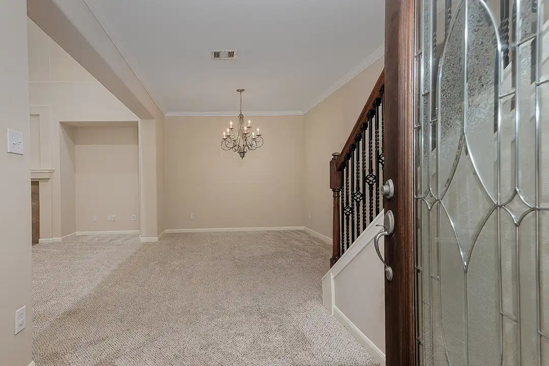 50 E Pipers Green St - View 3