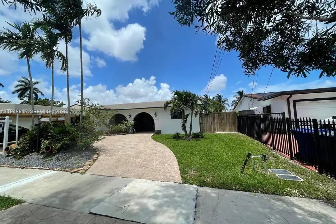 2827 McKinley St #0 - View 3