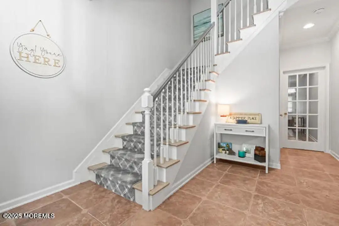 6 Greeley Terrace - View 4