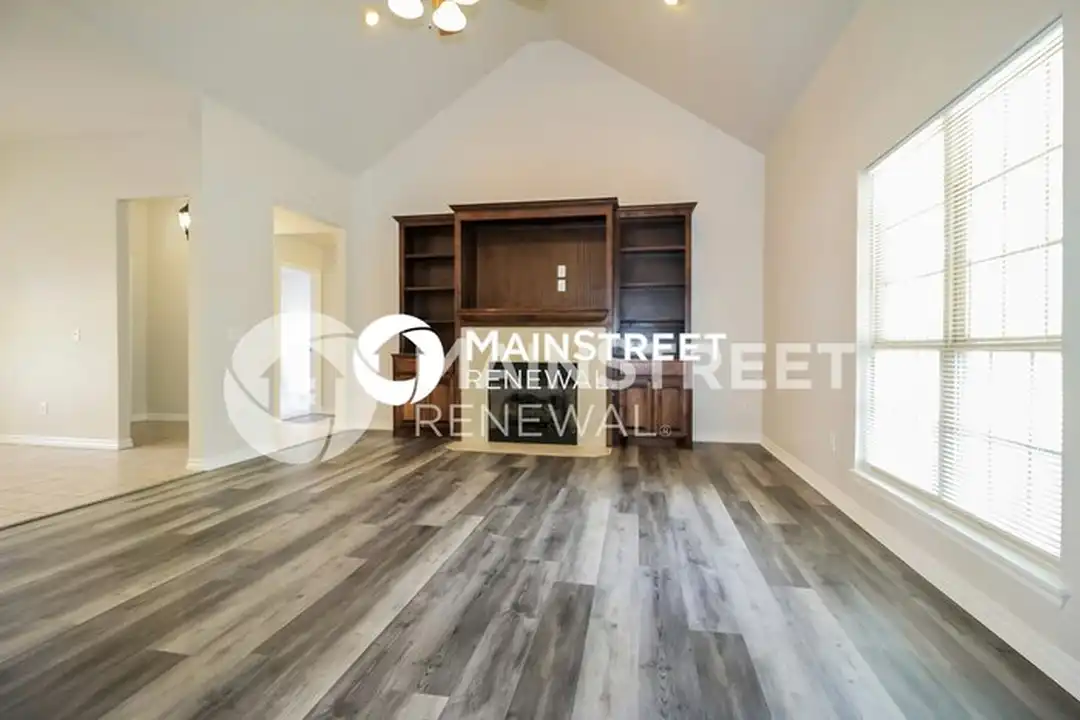 2660 Clarke St - View 4
