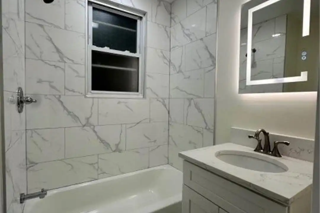 7 Circle Ave #2 - View 6