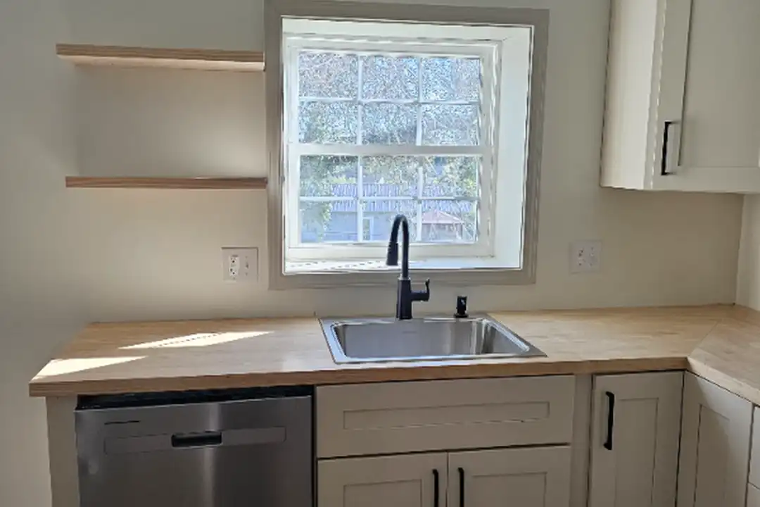 House in Bristol - View 3