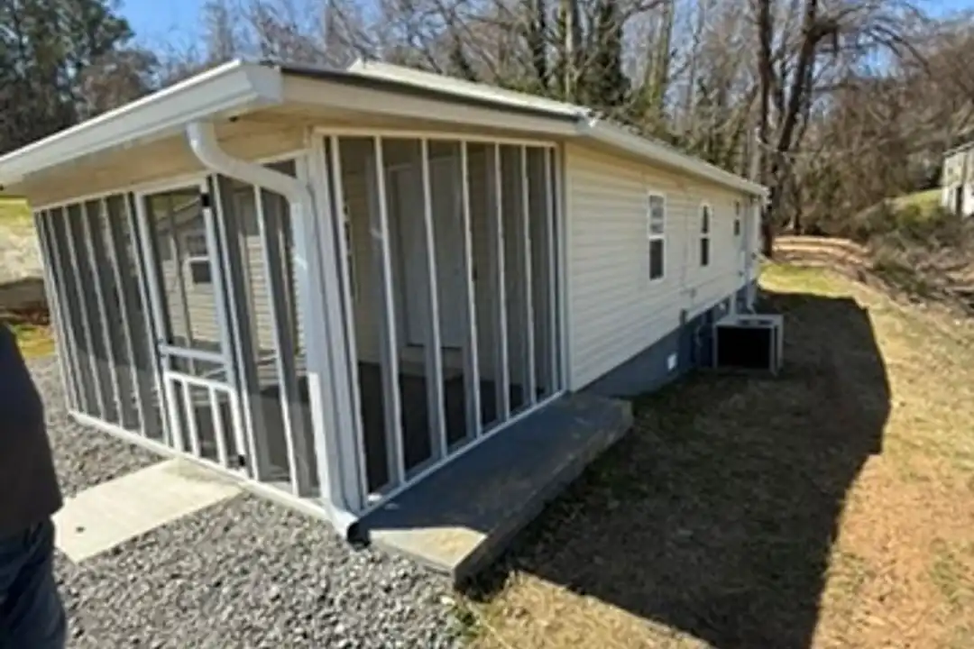 1904 Rayburn Ave - View 2