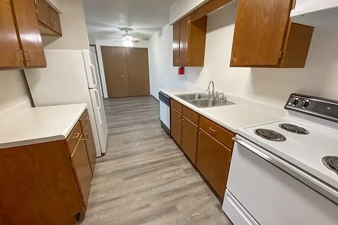 Apartment in Springfield - More