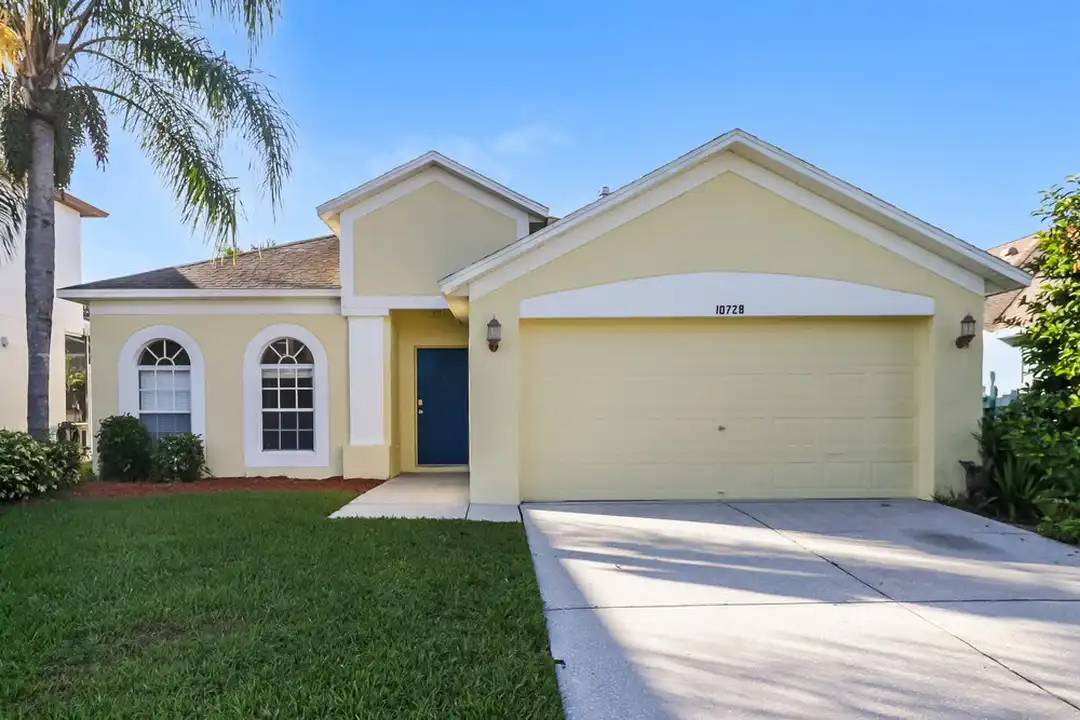 10728 Firebrick Ct – photo 1 of 16