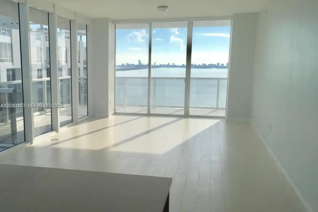 600 NE 27th St #2001 - View 5