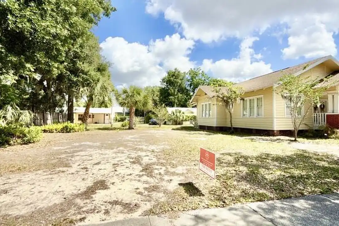 335 E Central Ave - View 6