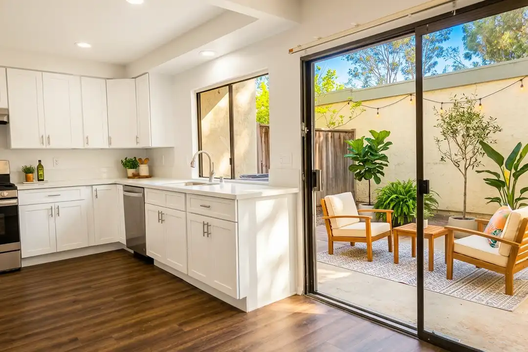 1538 Via Del Rio - View 4