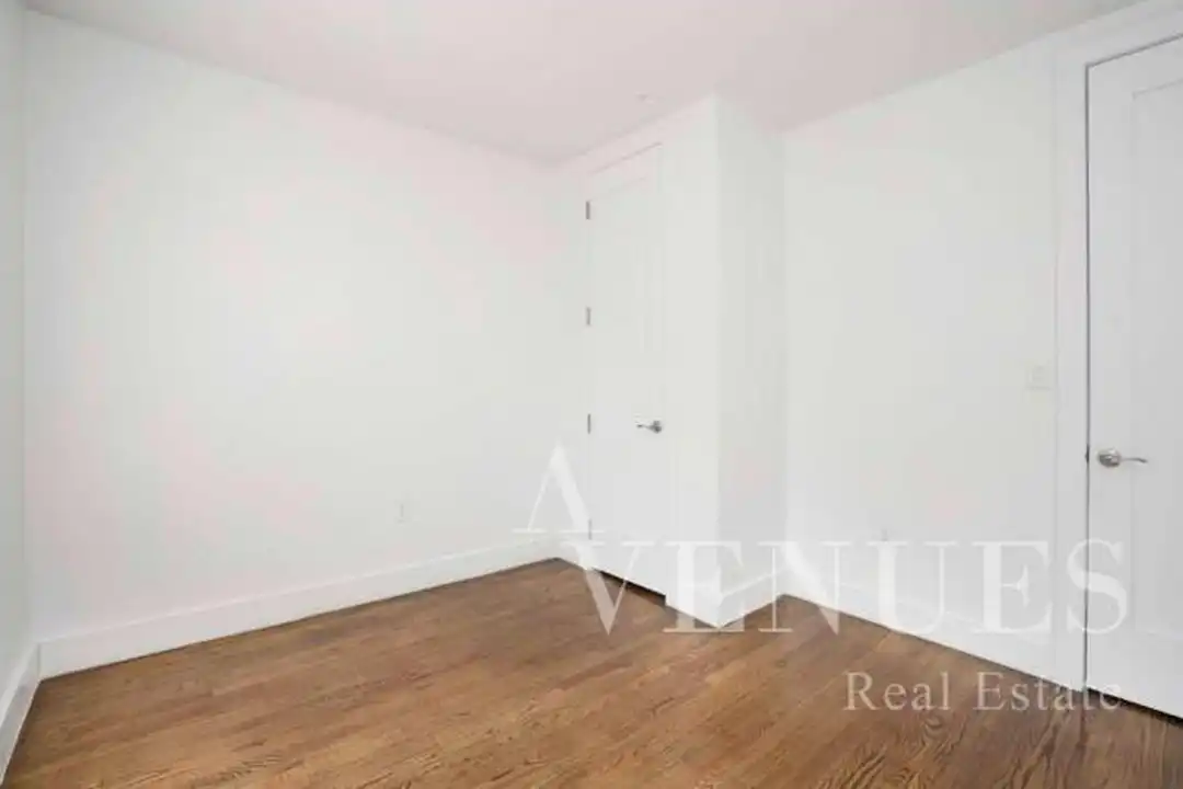 Apartment in New York, Sugar Hill, Manhattan - View 3