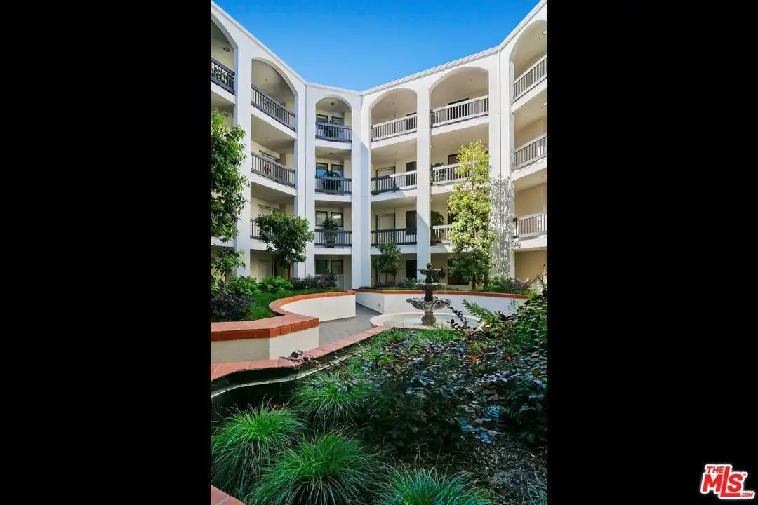 2131 Century Park Ln #118 - More