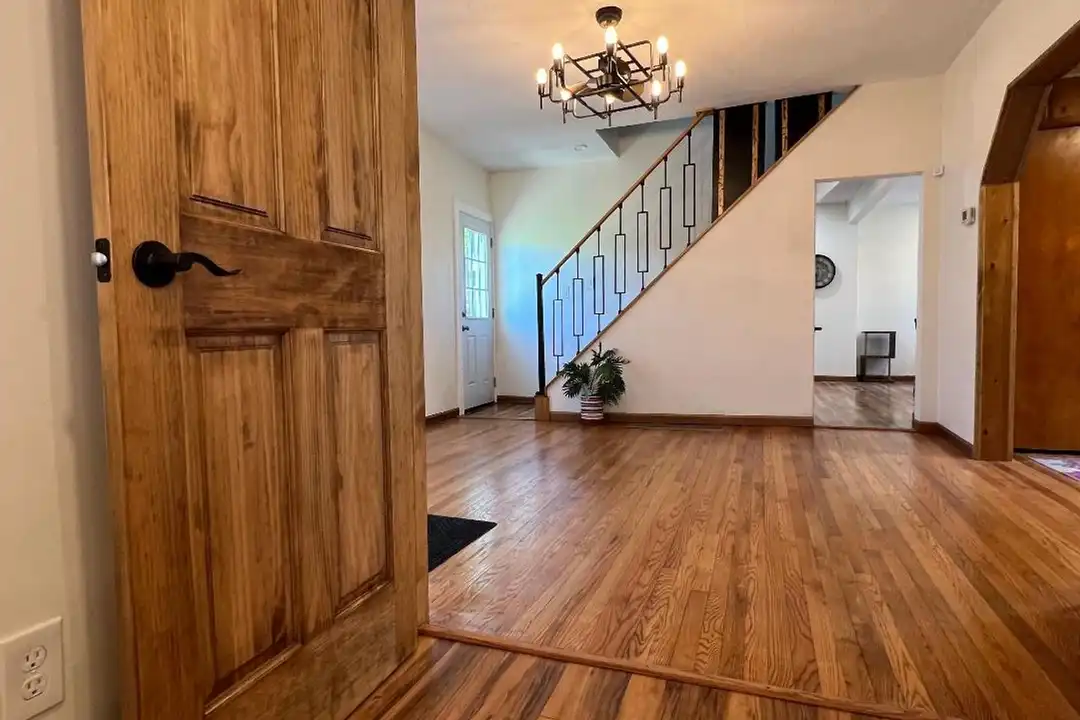 7515 Lawn Ave – pohled 3