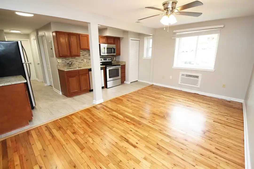 Sumner Place – photo 1 of 22