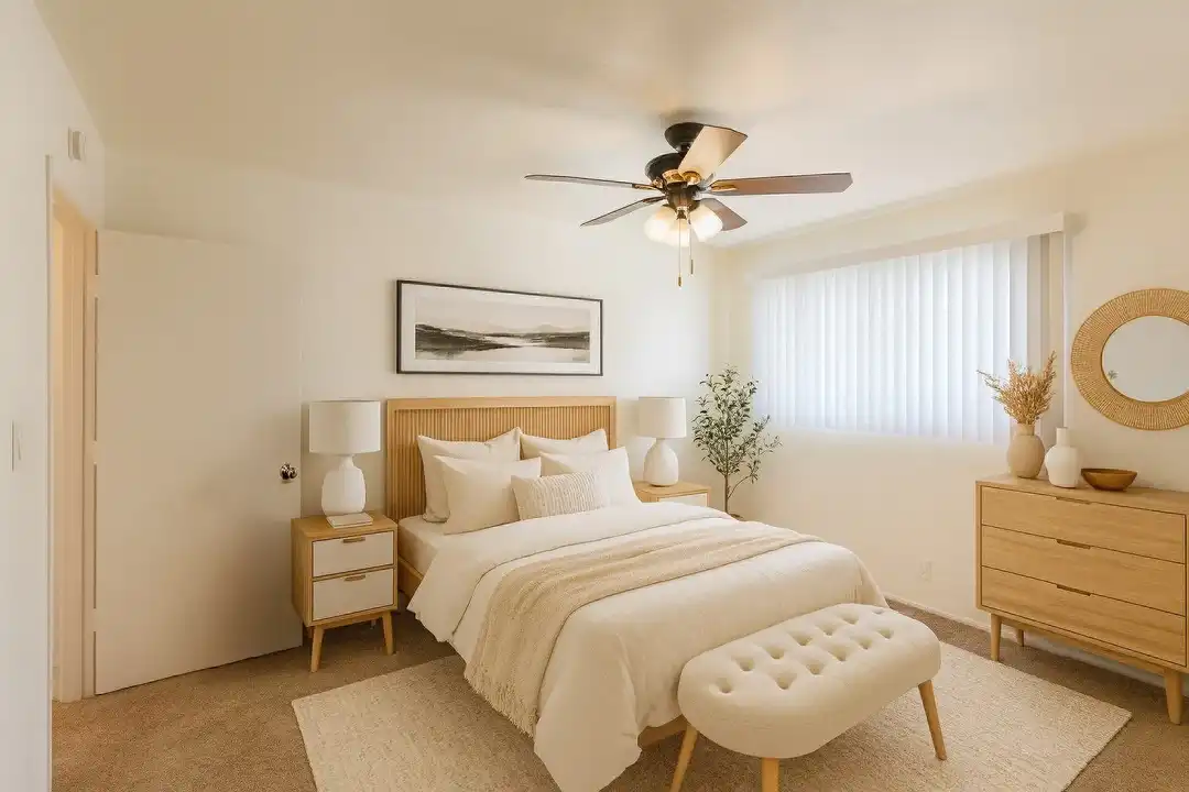 Marina Breeze Apartments - View 3